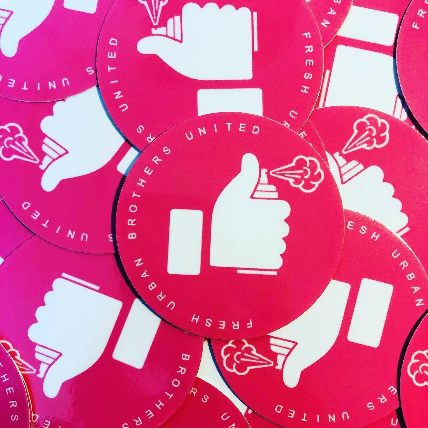 ROUND STICKERS.